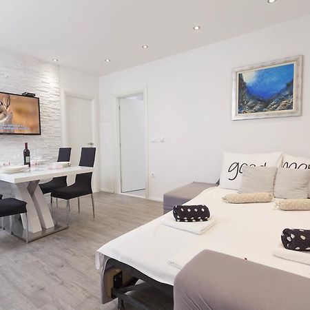 Apartmani Marina Makarska Eksteriør billede