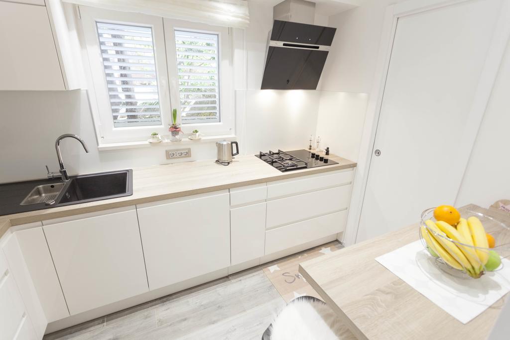 Apartmani Marina Makarska Eksteriør billede