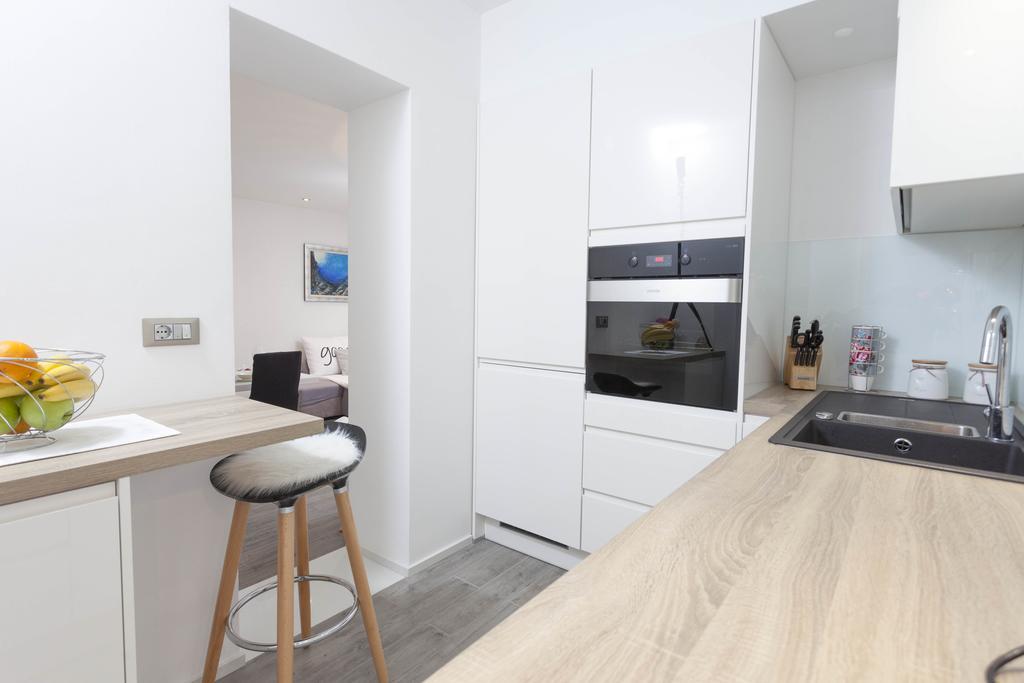 Apartmani Marina Makarska Eksteriør billede