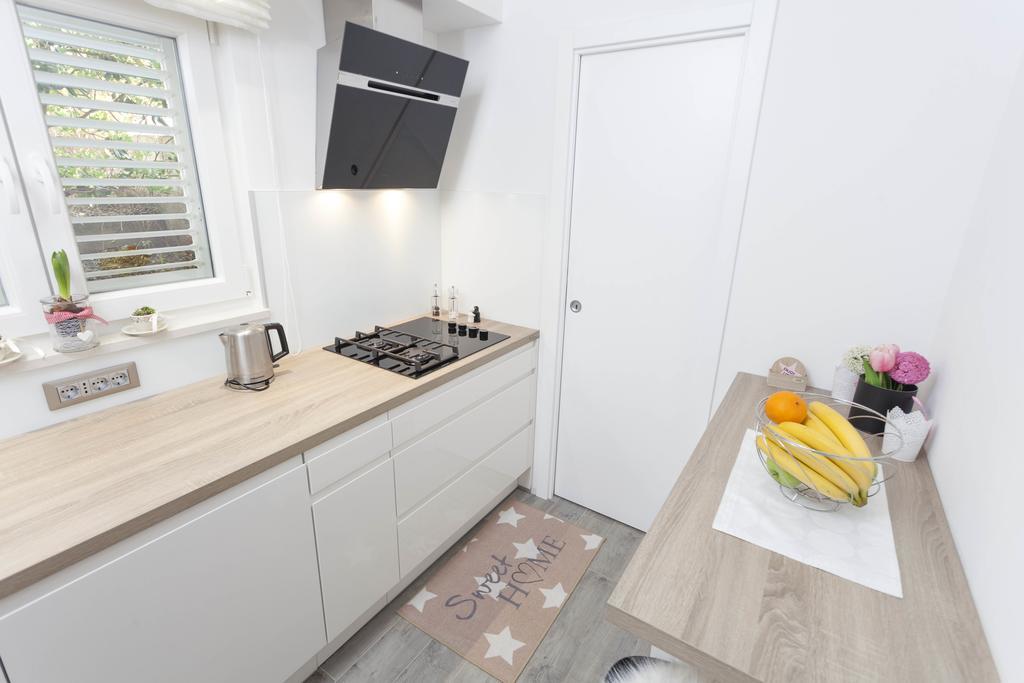 Apartmani Marina Makarska Eksteriør billede