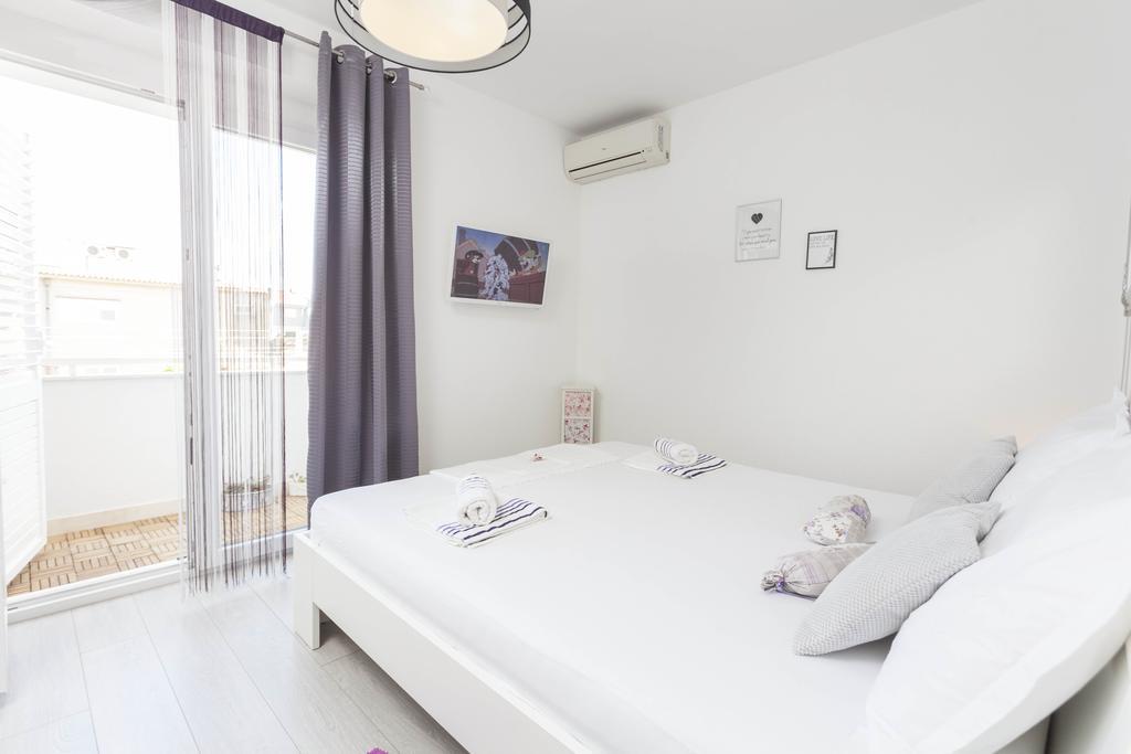 Apartmani Marina Makarska Eksteriør billede